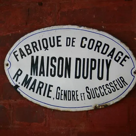 Le Cedre Bleu